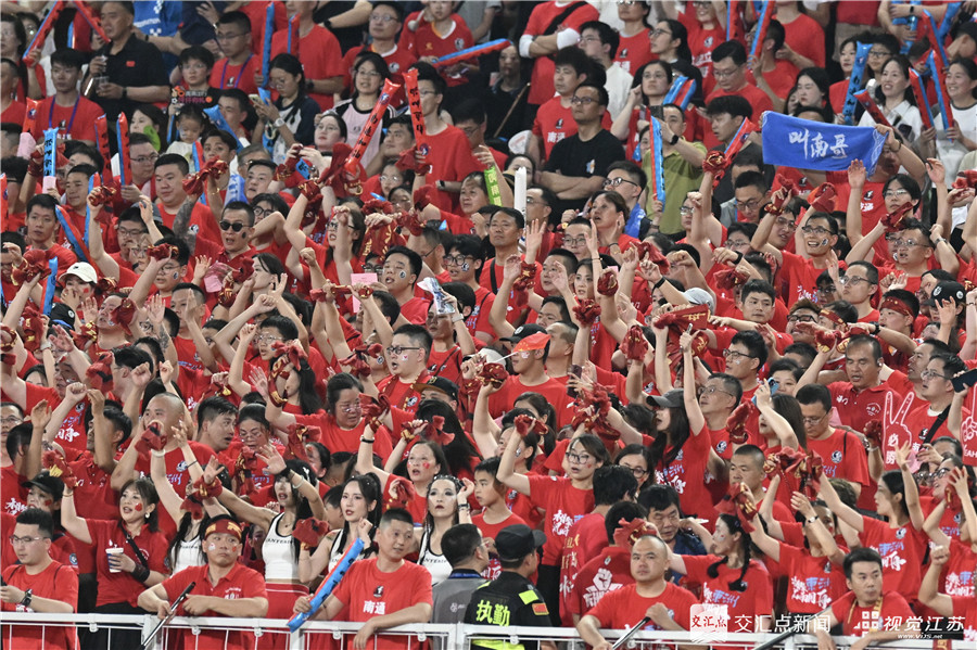 中超赛场战火连天，顶级强队纷纷交锋